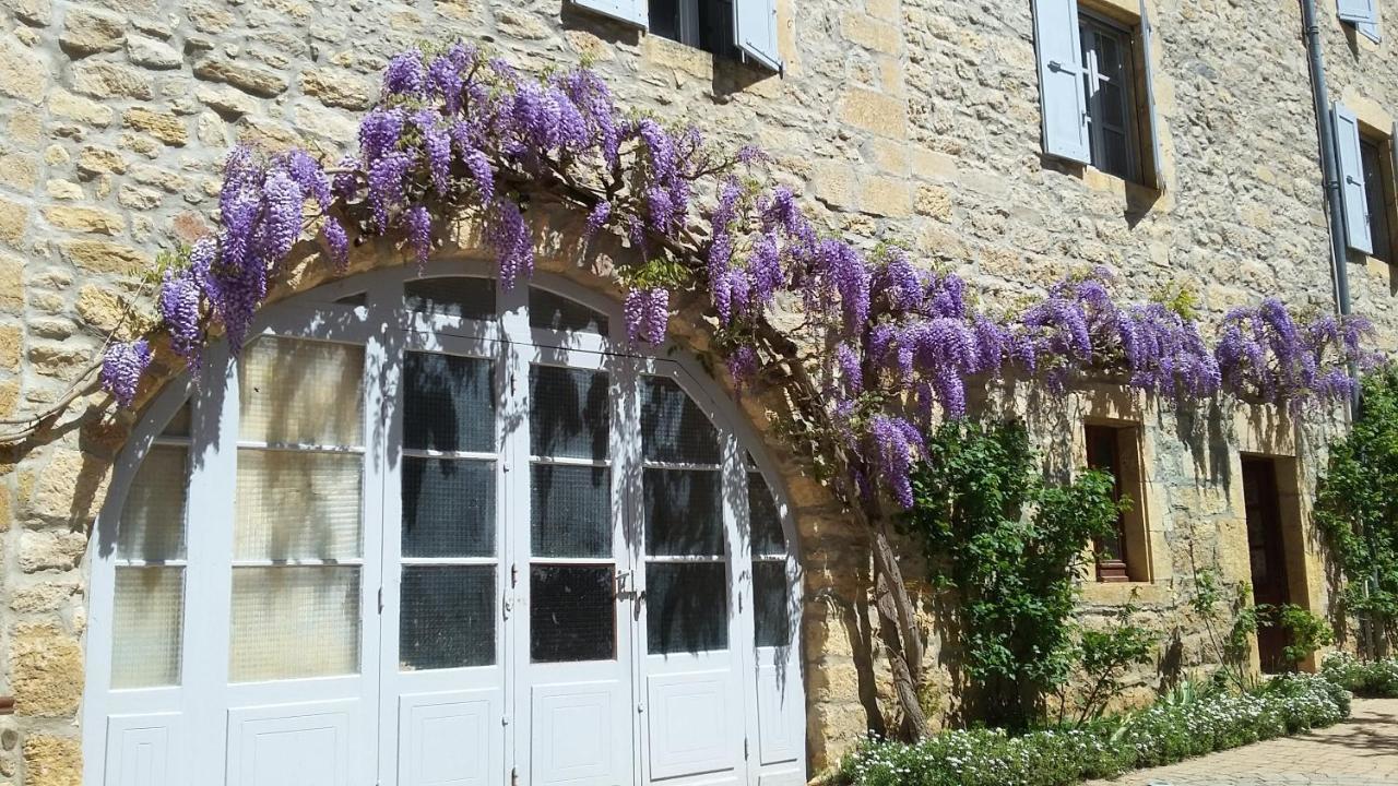 Accueil Du Couvent De Malet Hotell Saint-Côme-dʼOlt Eksteriør bilde